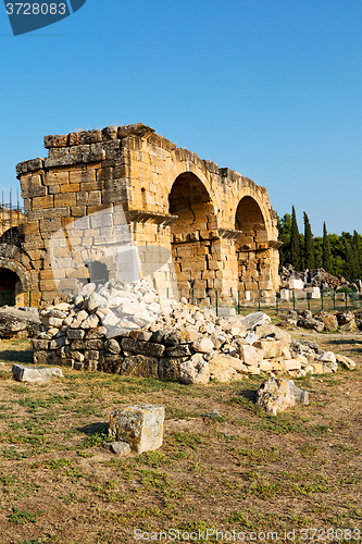 Image of history pamukkale      in asia   column  and the  temple 