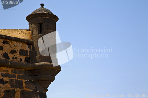 Image of   lanzarote  spain the old wall castle  sentry tower and slot in