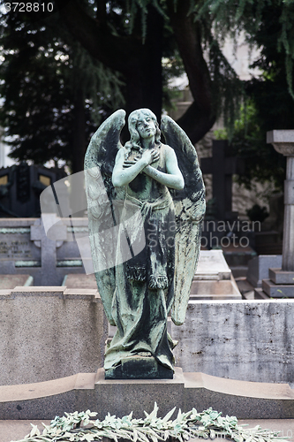 Image of Old Cemetery statue