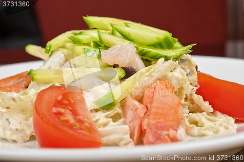 Image of Healthy shrimp salad 