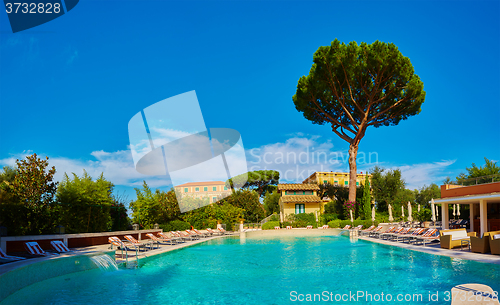 Image of public pool on a hot day