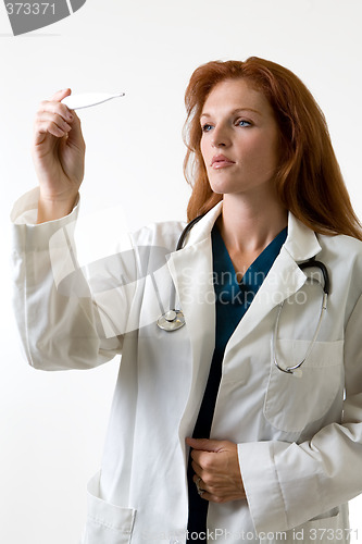 Image of Reading a thermometer