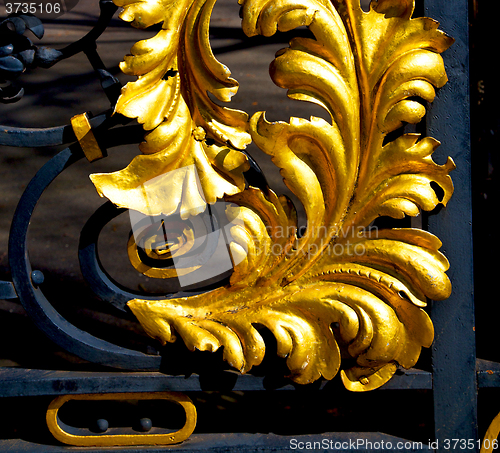 Image of in london england the old metal gate  royal palace