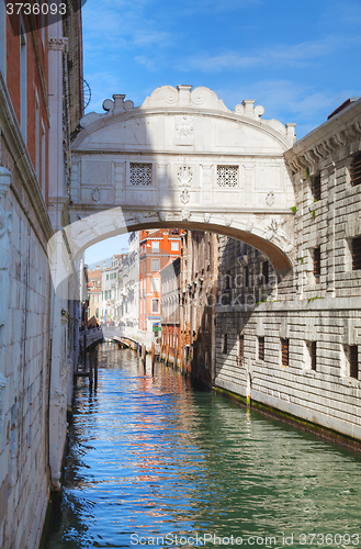 Image of Bridge of sighs in Venice, Italy