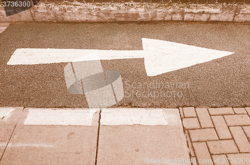 Image of  Arrow sign vintage