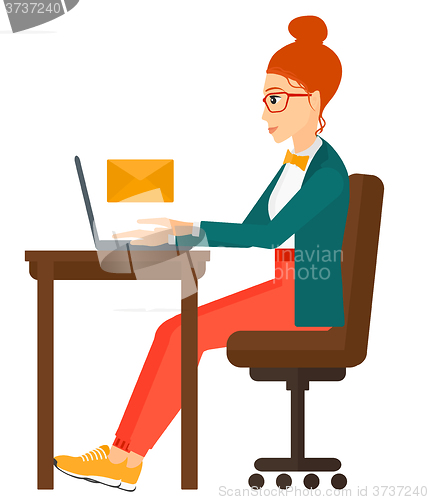 Image of Woman receiving email.