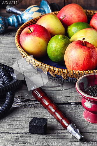 Image of Fruit and hookah