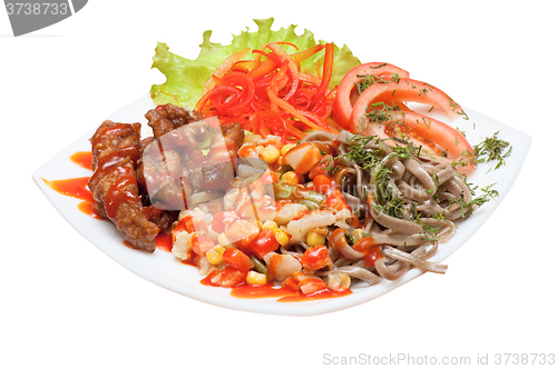 Image of chinese noodles with roasted meat and vegetables