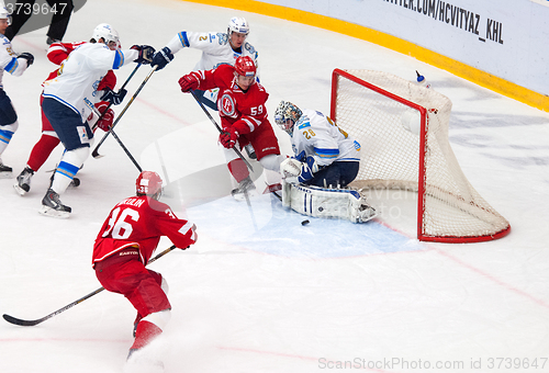 Image of E. Voronkov (59) attack A. Ivanov (28)