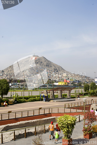 Image of the wall park lima peru