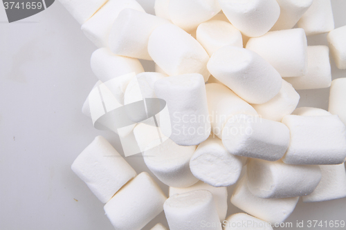 Image of white marschmallows texture