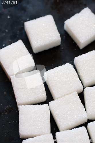 Image of white sugar cubes