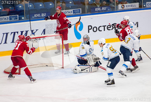 Image of Alexey Makeev (91) in action