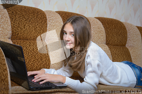 Image of Girl  with your notebook