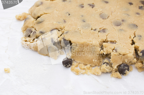 Image of Close-up of crumbly chocolate chip cookie dough