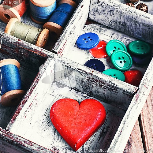 Image of Box with sewing accessories