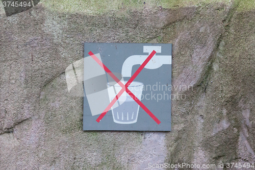 Image of Do not drink water