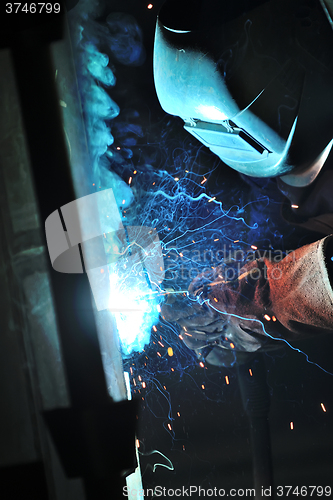 Image of Welding steel structure