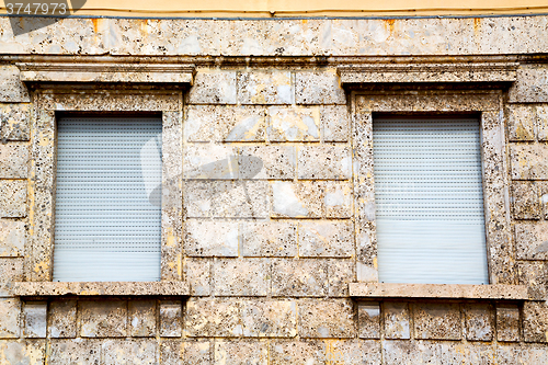 Image of in europe italy milan  venetian blind wall