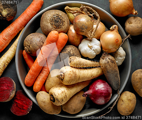Image of various organic vegetables