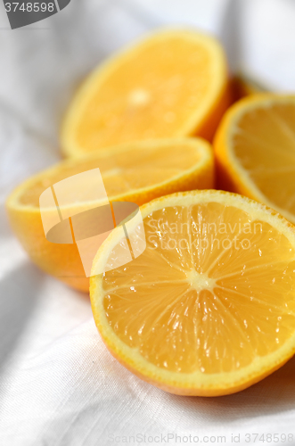 Image of Bright yellow lemons