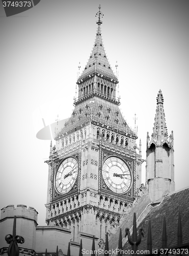 Image of london big ben and   construction england  aged  