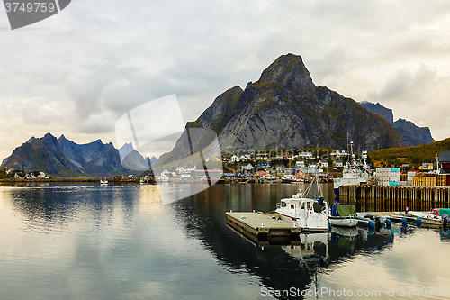 Image of floating jetty