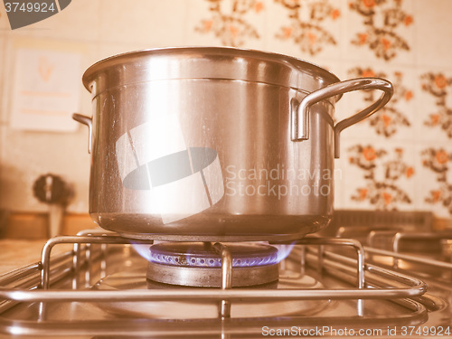 Image of  Saucepot on cooker vintage