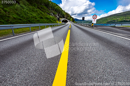 Image of Road in Norway