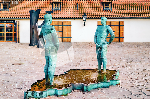 Image of Peeing Statues