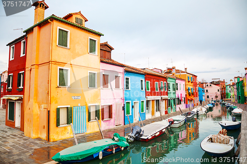 Image of Overview of the Burano canal