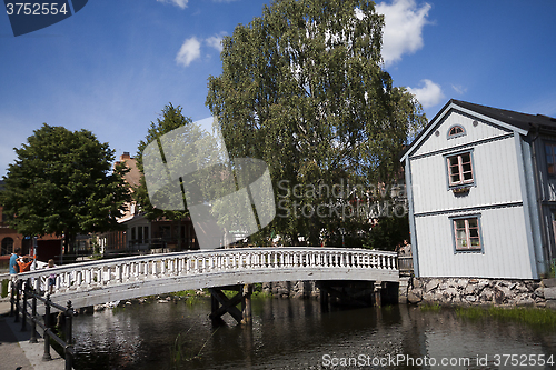 Image of house by the river