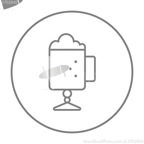Image of Glass mug with foam line icon.
