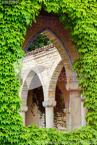 Image of Arched Window Opening