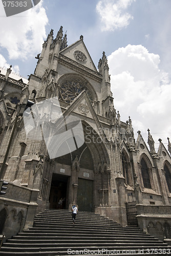 Image of basilica quito ecuador