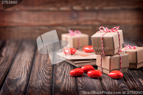 Image of box for present and hearts