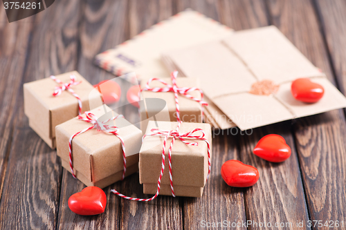 Image of box for present and hearts