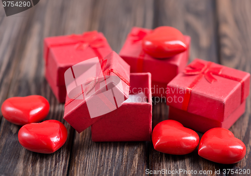 Image of presents and hearts