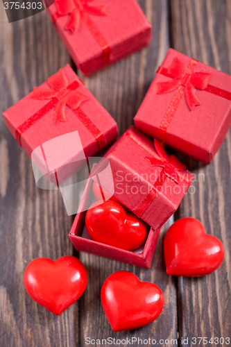 Image of presents and hearts