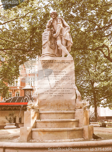 Image of Retro looking Shakespeare statue in London