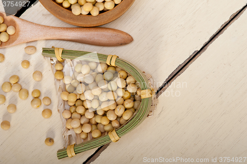 Image of organic soya beans 