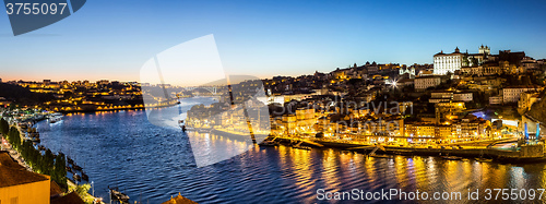 Image of Porto in Portugal at night