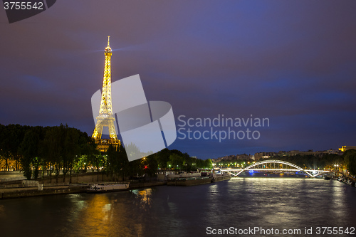 Image of Eiffel Tower at sunset in Paris