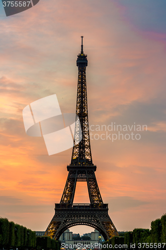 Image of Eiffel Tower at sunset in Paris