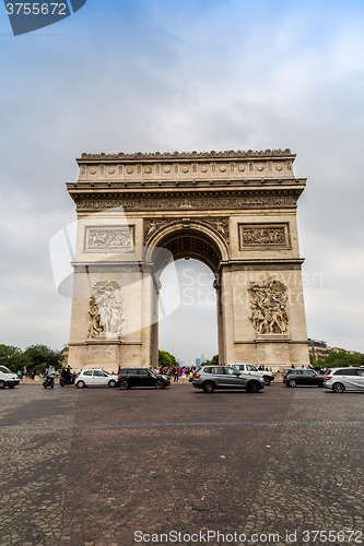 Image of Arc de Triomphe in Paris