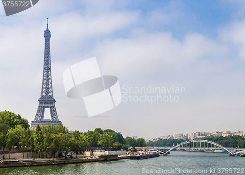 Image of Seine in Paris and Eiffel tower