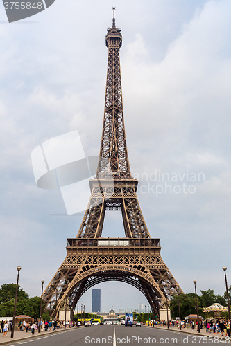 Image of Eiffel tower in Paris