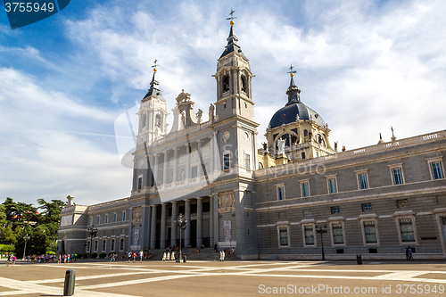 Image of Almudena cathedral in Madrid