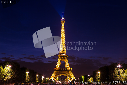 Image of Eiffel Tower at sunset in Paris