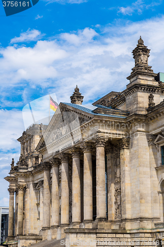 Image of Reichstag building in Berlin